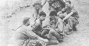 SFC Donald Neal with prisoners