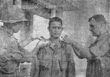 SMaj. Robert Hawkins, Maj. Nguyen Van Nha, Lt. Col. Harley Mooney, Jr.