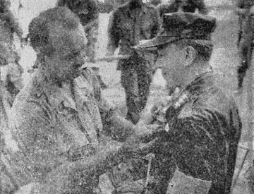 Lt. Col. Boyd Bashore, Lt. Gen. Nguyen Van Thieu